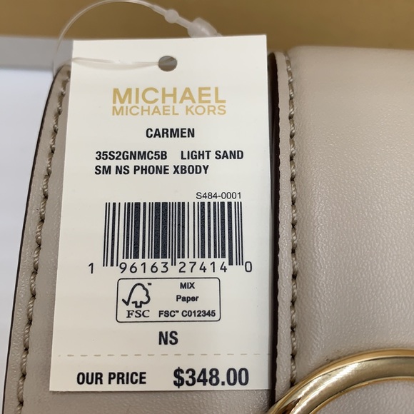 NWT MICHAEL KORS CARMEN SMALL NORTH SOUTH PHONE XBODY LIGHT SAND SIGNATURE COLOR - Picture 16 of 16